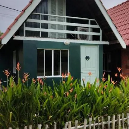 Cananeia Ilha Comprida Chales 19 E 20 Exterior foto